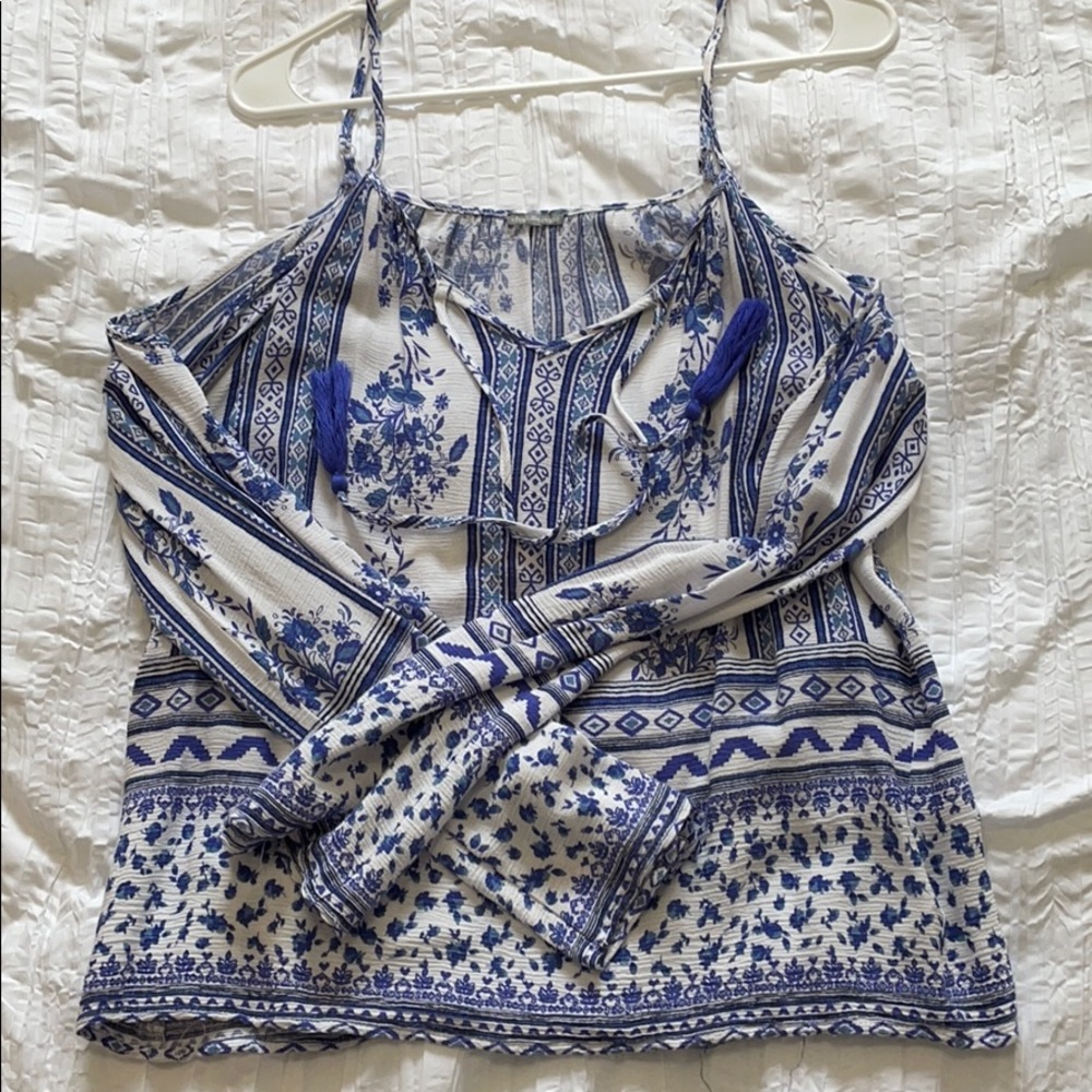 Blouse - Picture 2 of 3